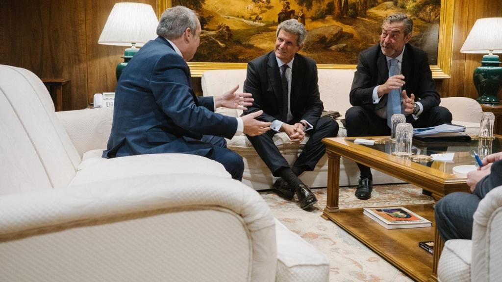 Reunión entre el ministro de Industria y Sernauto, la asociación de componentes del automóvil.