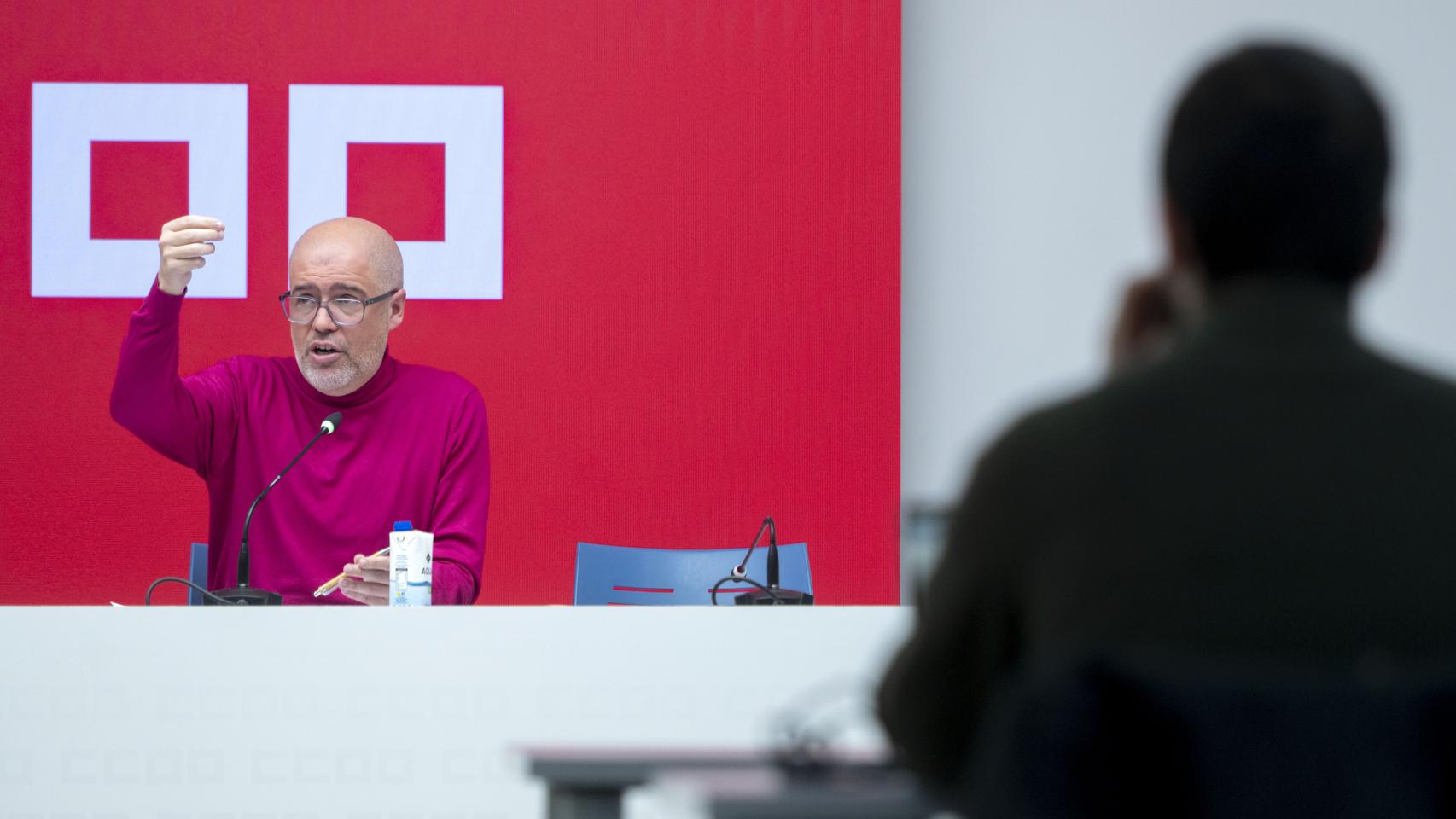 El secretario general de CCOO, Unai Sordo, en un desayuno informativo