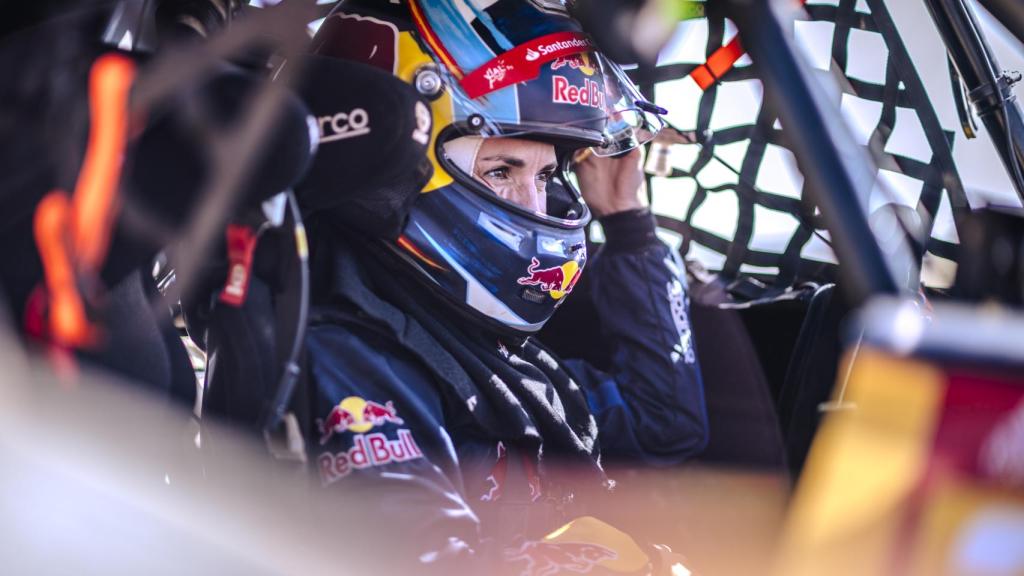 La burgalesa Cristina Gutiérrez saca las uñas en el Dakar: segunda en la primera parte de la crono 48 horas y tercera general 'Challenger'