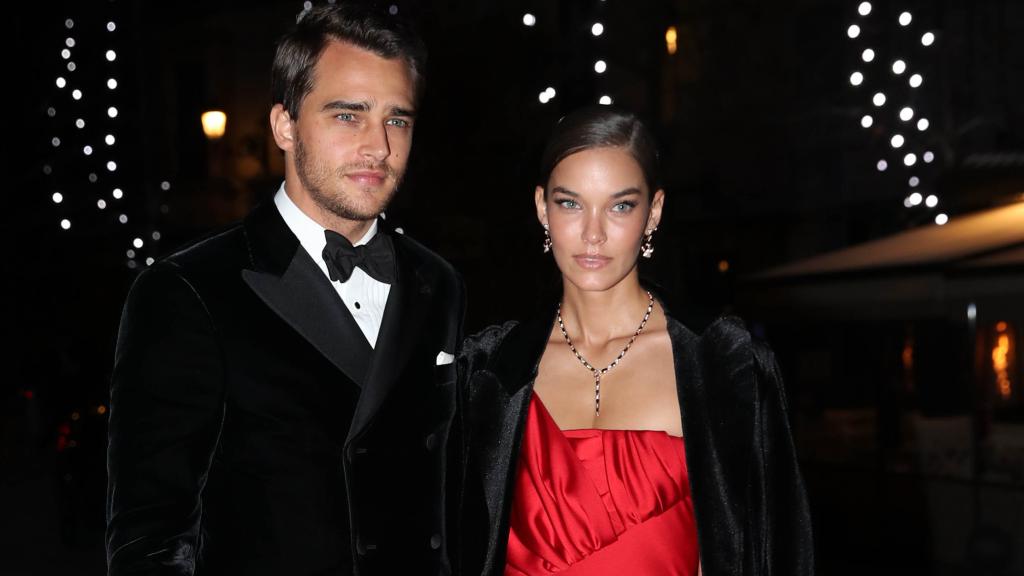 Pepe Barroso y su pareja, Garia Arias, durante una fiesta en Madrid.