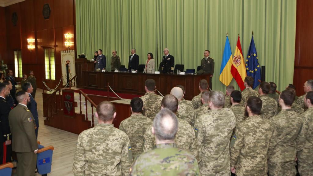 Acto en la Academia de Infantería de Toledo. Foto: Gobierno de España.