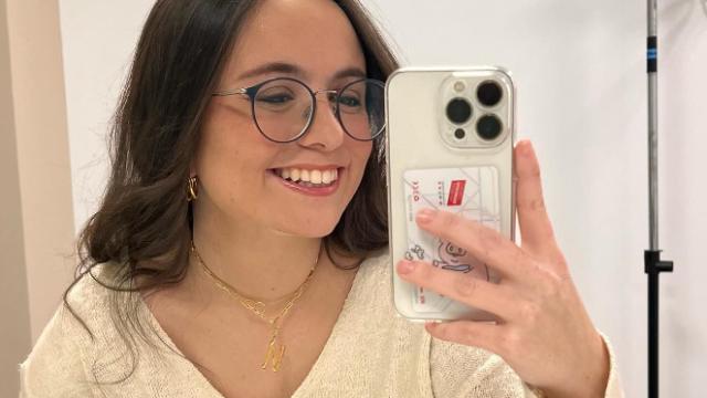 Quién es Nuria Jordá, la 'influencer' con disfagia que ha acudido a 'Y ahora Sonsoles': Desde la operación, no he vuelto a beber agua líquida