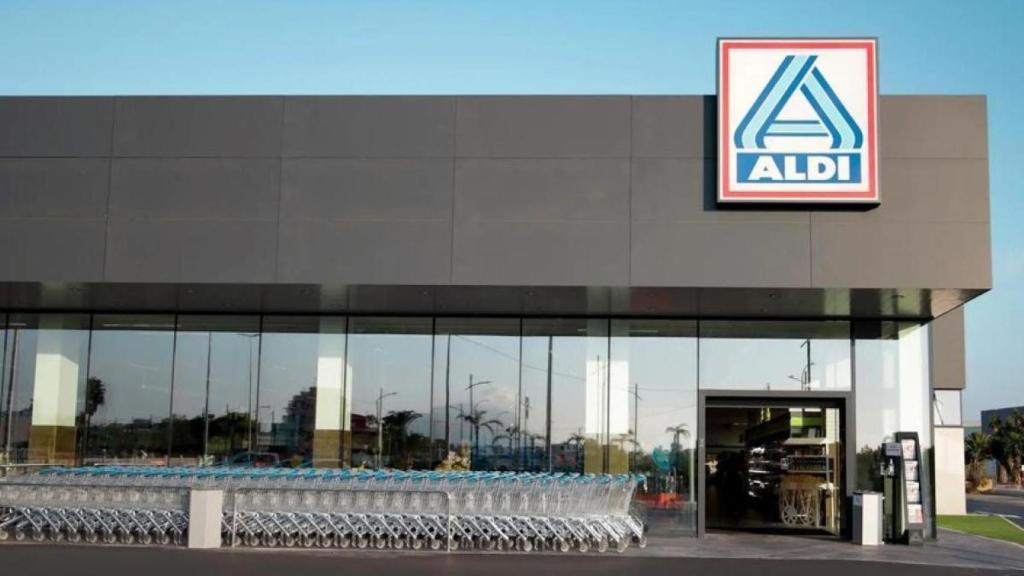 Fachada Aldi.
