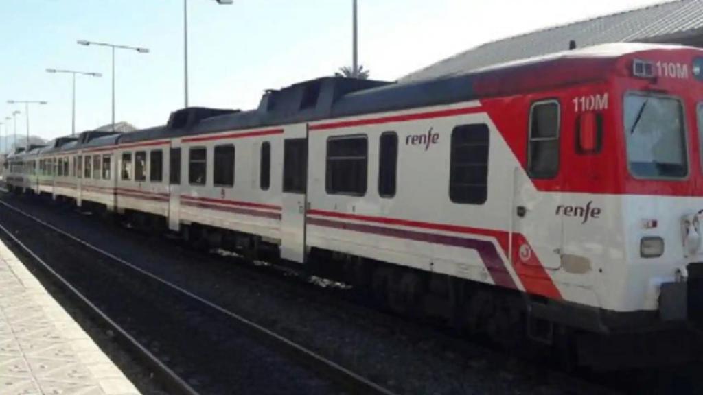 Cercanías de Alicante habilita el pago directo con tarjeta en los tornos  a partir del próximo lunes