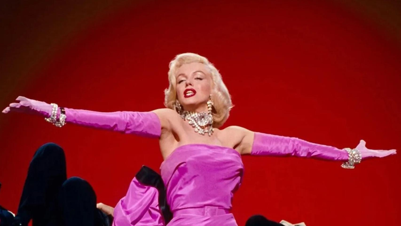 Marilyn Monroe en la película 'Los hombres las prefieren rubias'