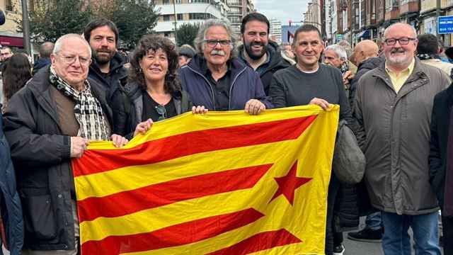Políticos de ERC, junto a dirigentes de EH Bildu como Arnaldo Otegi, en la manifestación por los presos de ETA en Bilbao.