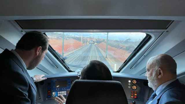 Óscar Puente durante una prueba ferroviaria durante este mes