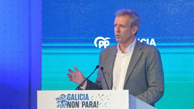 El presidente de la Xunta y líder del PP gallego, Alfonso Rueda, ayer en un acto electoral.