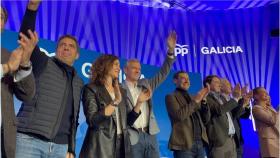 Alfonso Rueda junto a los barones del PP este domingo