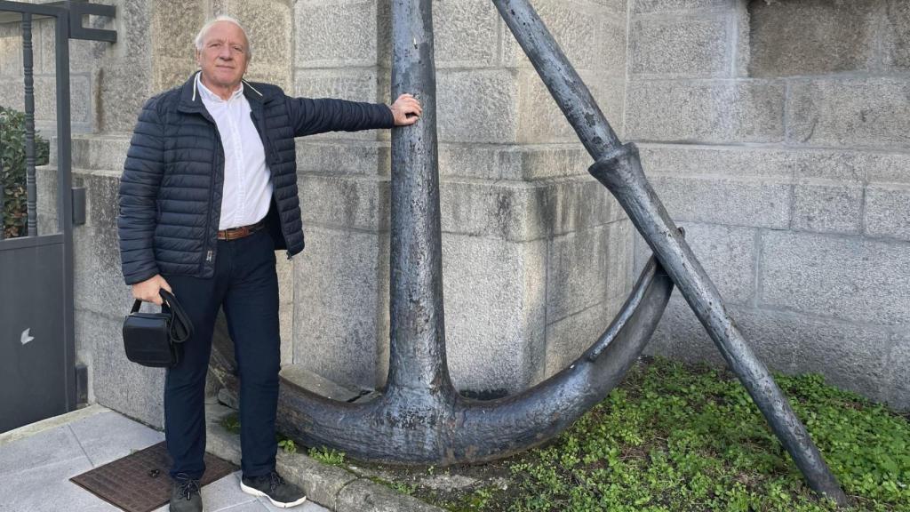 Graduarse en Náutica a los 71 años: El sueño cumplido de un coruñés amante de la vela