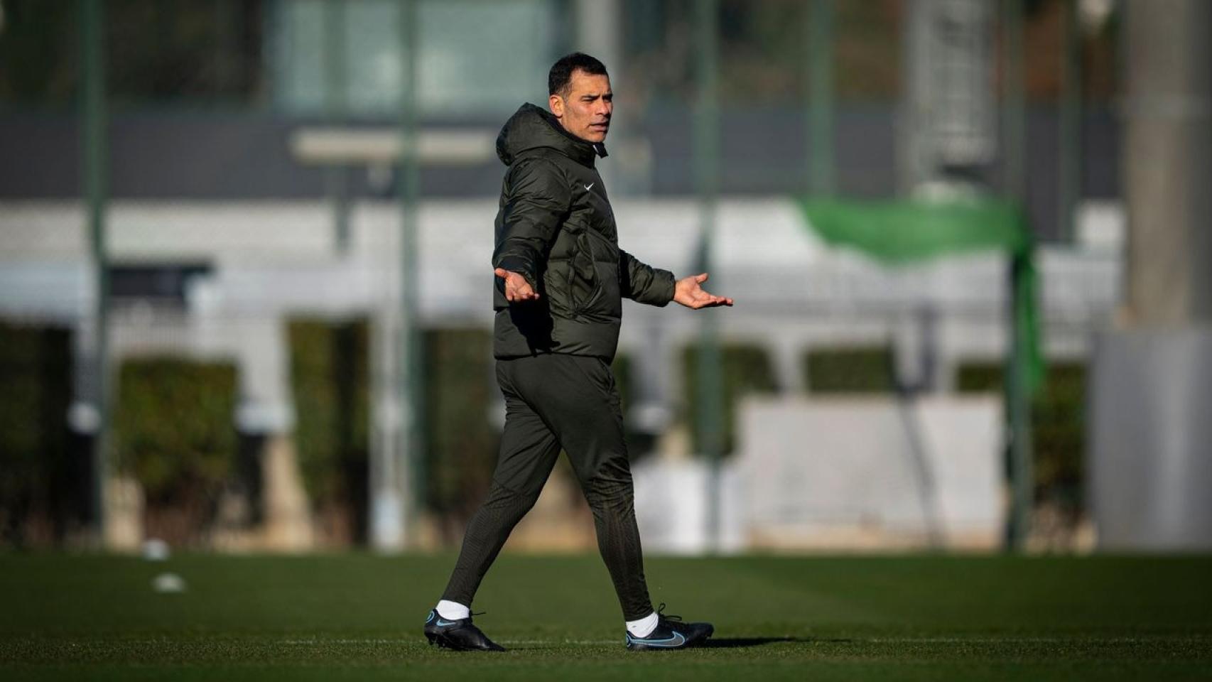 Rafa Márquez, durante un entrenamiento del Barça Atlètic.