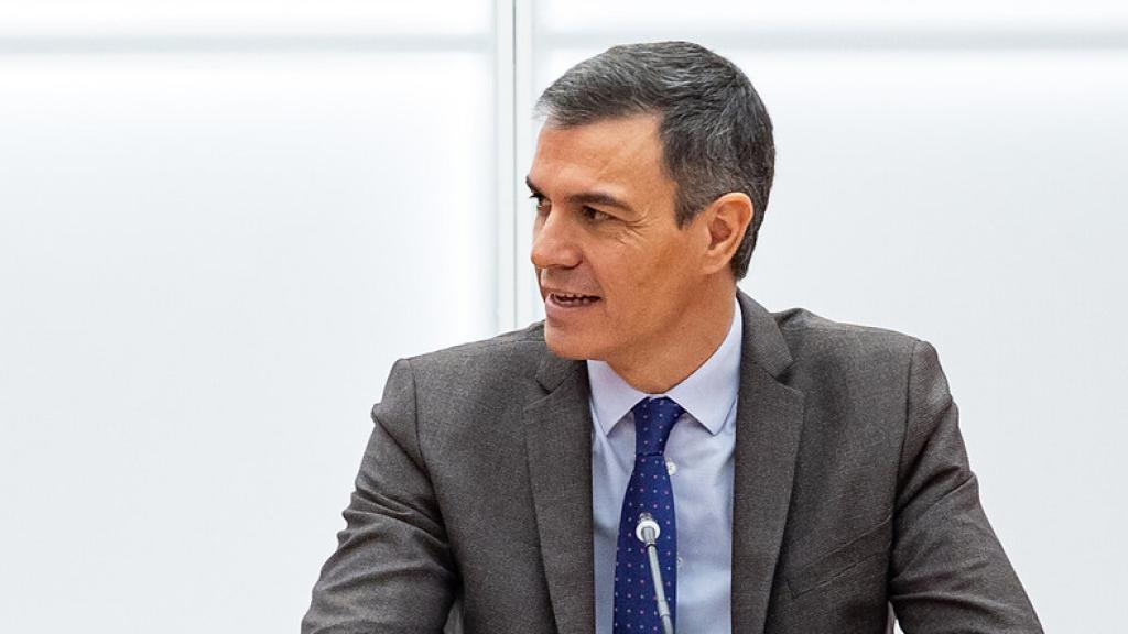 Pedro Sánchez, junto al secretario de Organización de la formación, Santos Cerdán, este lunes en Ferraz.