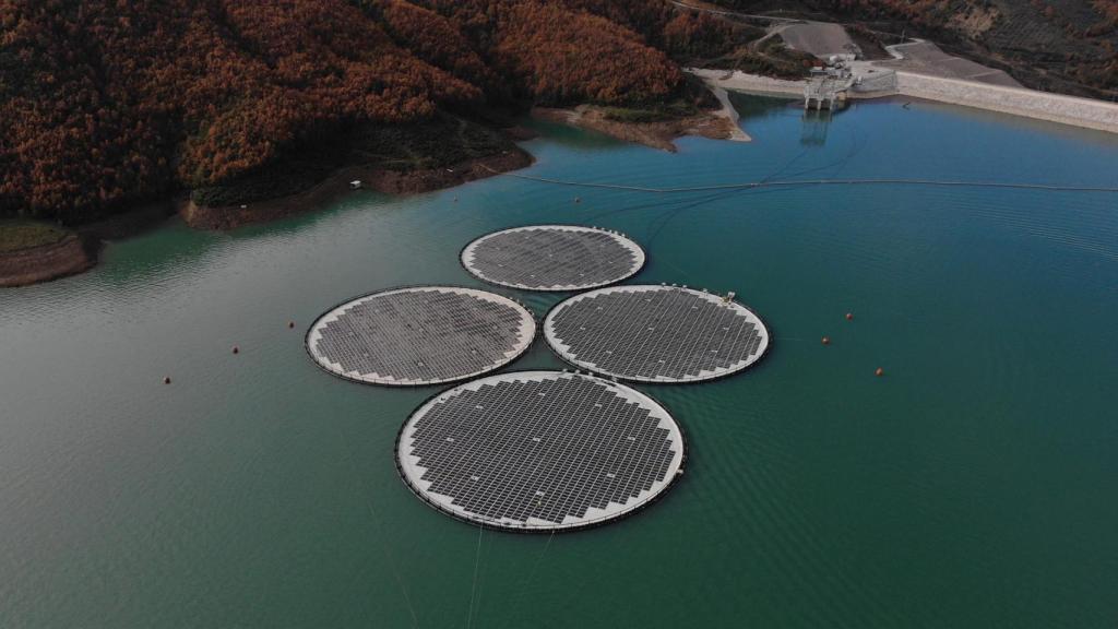 Imagen cenital de una de las plataformas de Ocean Sun