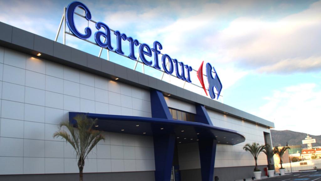 Fachada Carrefour.