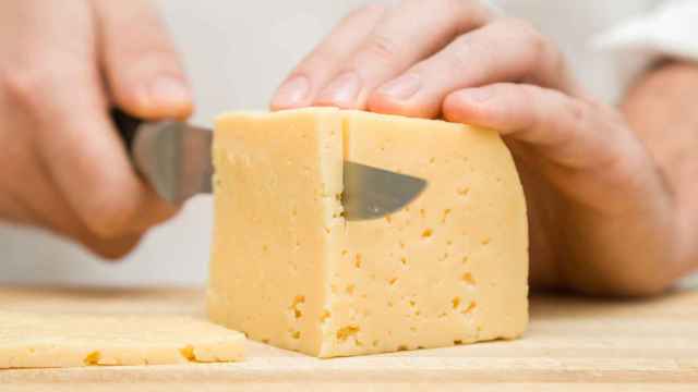 El truco para conservar el queso como recién abierto.