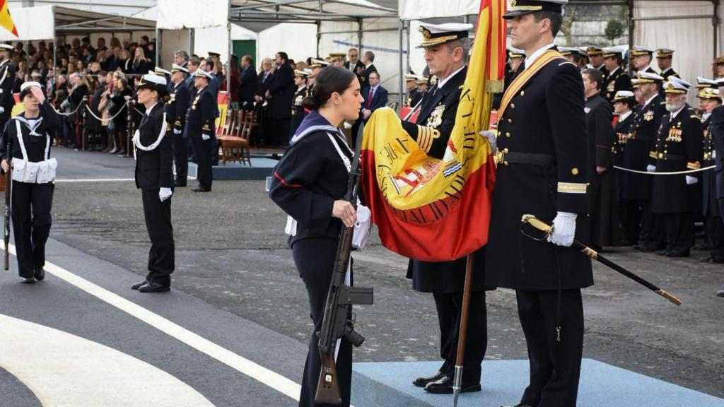 Jura de bandera en la Esengra de Ferrol de cerca de 330 aspirantes a marineros