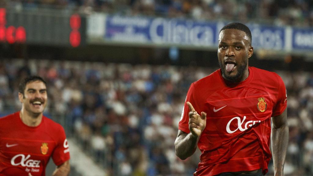 Larin celebra el gol del Mallorca en la Copa del Rey.