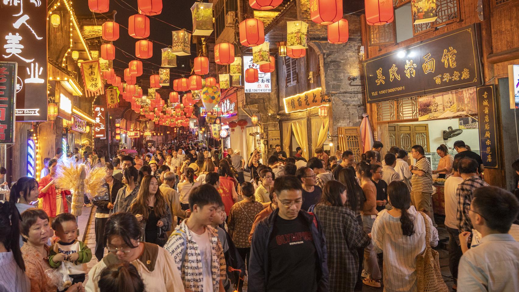 Un grupo de personas en la provincia de Hunan, en China