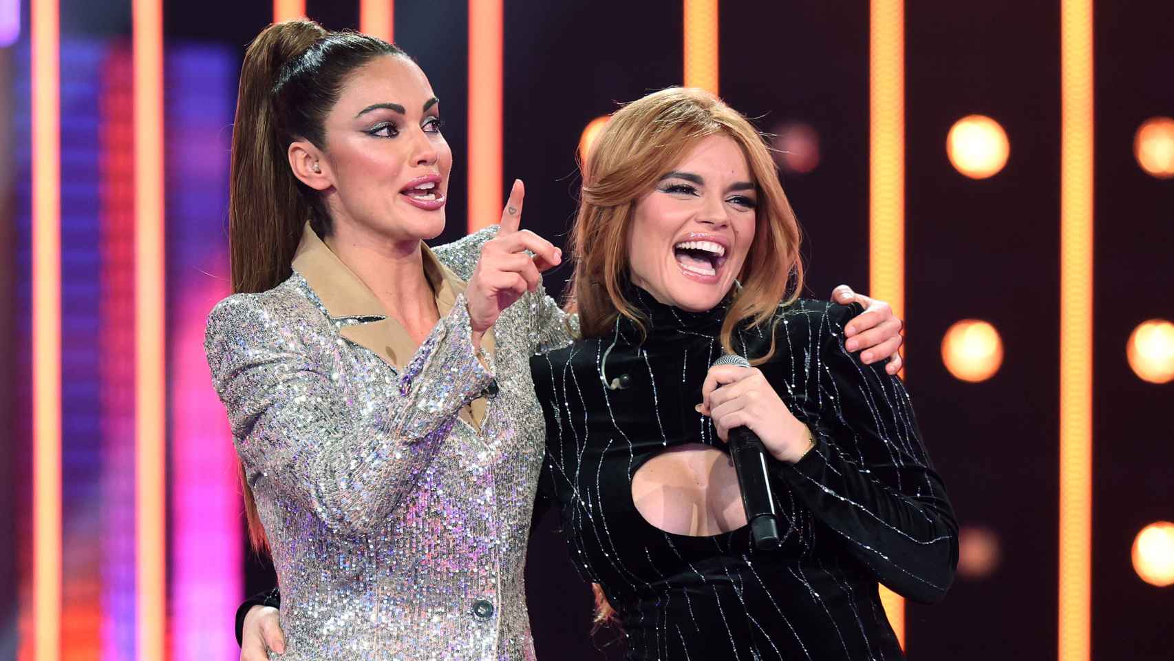 Lara Álvarez y Melody en ‘La mejor generación’.
