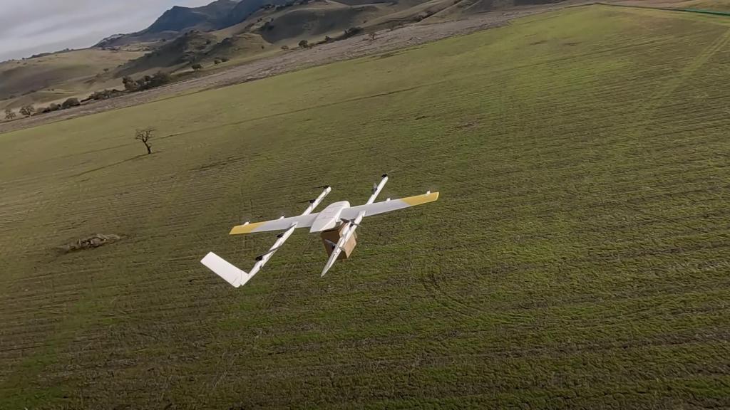Dron de Wing en pleno vuelo.