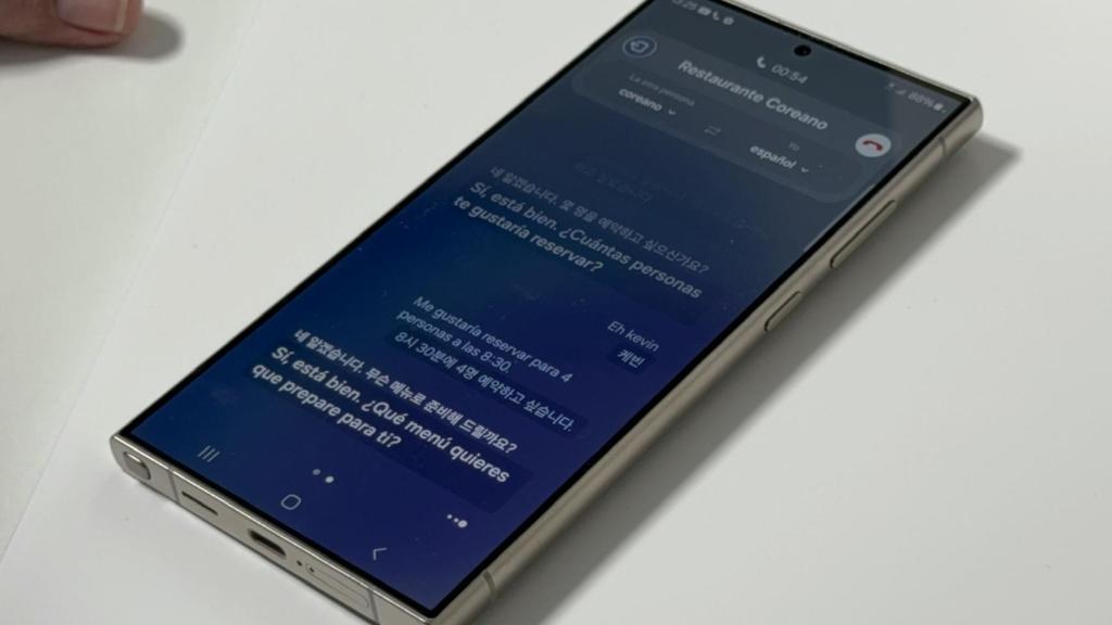 Traducción simultánea en el Samsung Galaxy S24 Ultra.