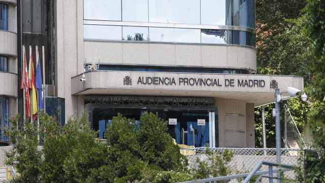 Fachada de la Audiencia Provincial de Madrid ubicada en la Calle Santiago de Compostela, 96, en Madrid.
