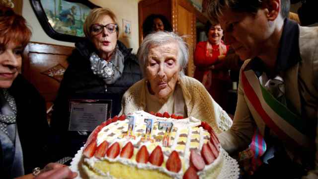 Emma Morano, que llegó a ser la mujer más anciana del mundo, en su 117 cumpleaños.