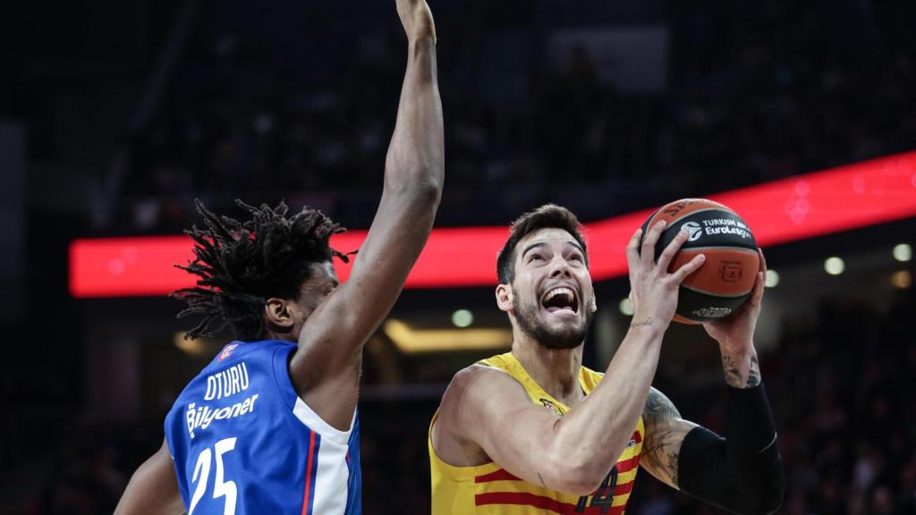 Willy Hernangómez, ante Anadolu Efes
