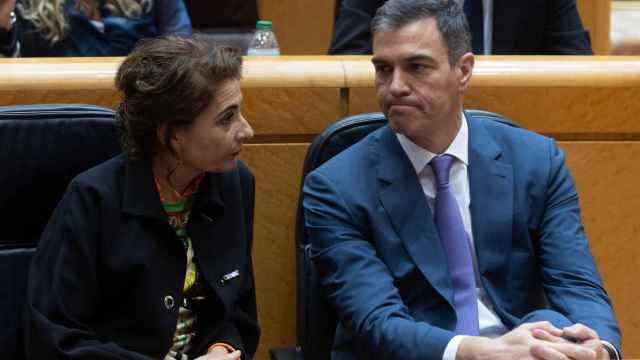 María Jesús Montero y Pedro Sánchez, en el Senado.
