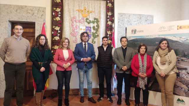 Reunión en el Ayuntamiento de Candelario de los cinco municipios