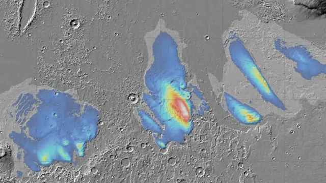 Mapa de espesor potencial del hielo en la formación Medusae Fossae, en el ecuador de Marte.