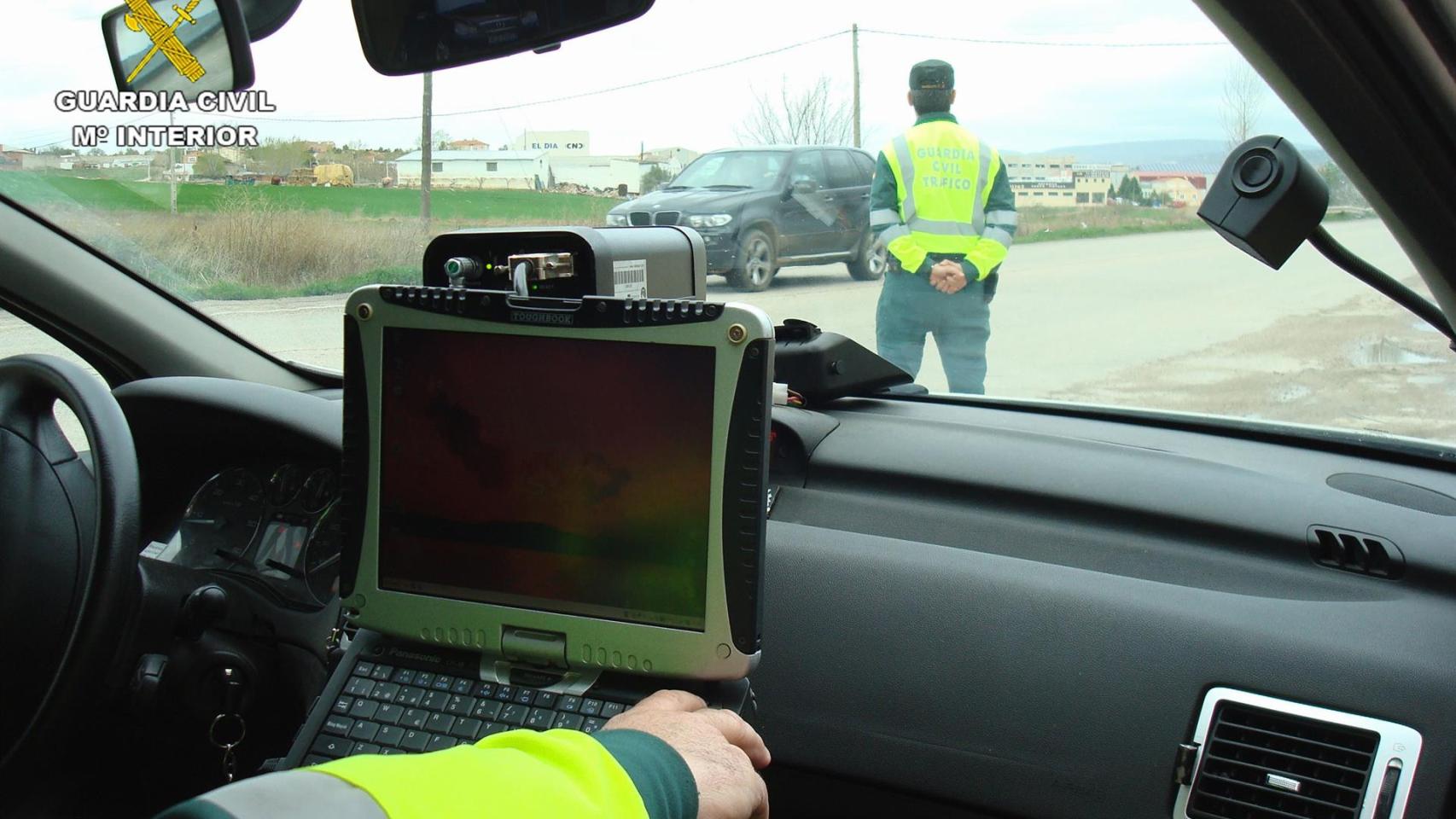Investigado por la Guardia Civil un conductor por conducir 22 kilómetros en sentido contrario en Cuenca