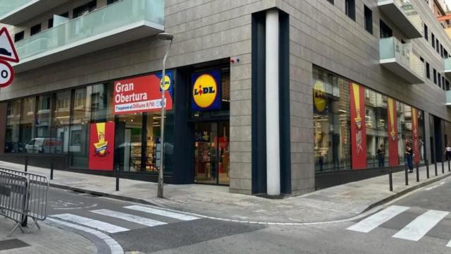 Fachada de Lidl.