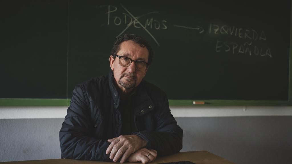 Andrés de Francisco, profesor en la facultad de Políticas, dentro de un aula de la Complutense.