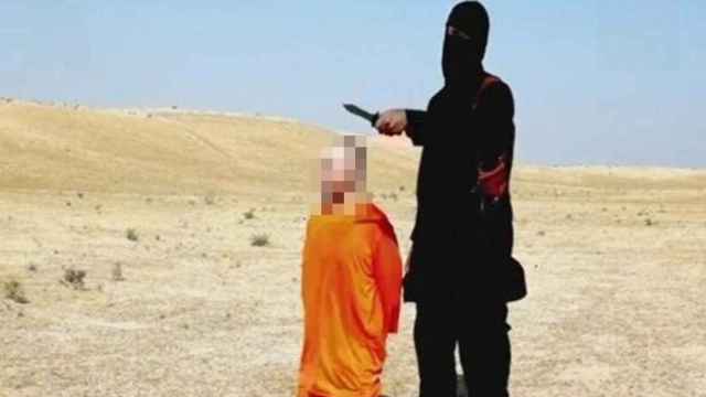 Fragmento del vídeo que muestra la decapitación del periodista Steven Sotloff a manos de ISIS.