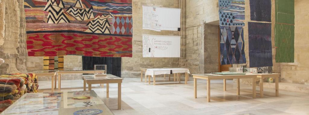 Vista de la exposición de Teresa Lanceta en la Capilla de los Condes de Fuensaldaña. Foto: V. H. Martín Caballero