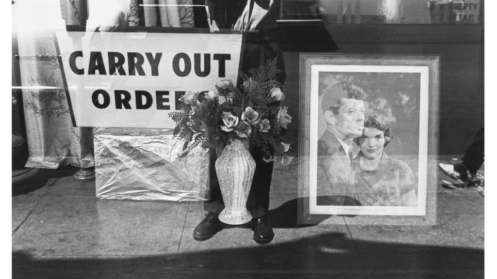 Lee Friedlander: 'Washington, D.C.', 1962. Foto: IVAM / Donación Zabriskie Gallery-Lee Friedlander, NY