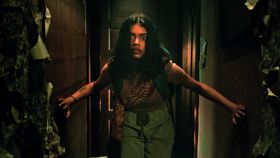 La interpretación  de Megan Suri, de lo mejor de 'Vive dentro'
