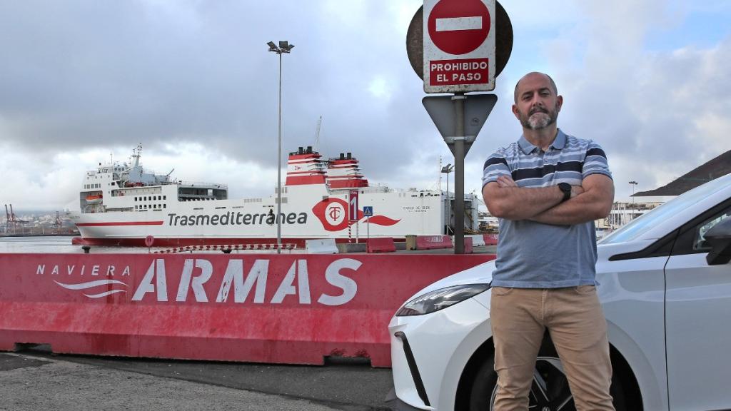 Roberto Amorín, el usuario que no puedo viajar con su eléctrico a la Península.