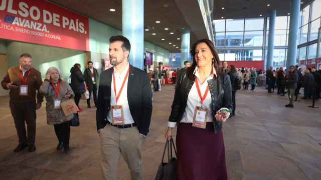 Luis Tudanca y Ana Sánchez en la Convención de La Coruña