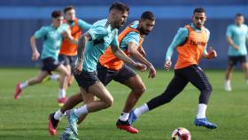 Dioni durante un entrenamiento con el Málaga CF