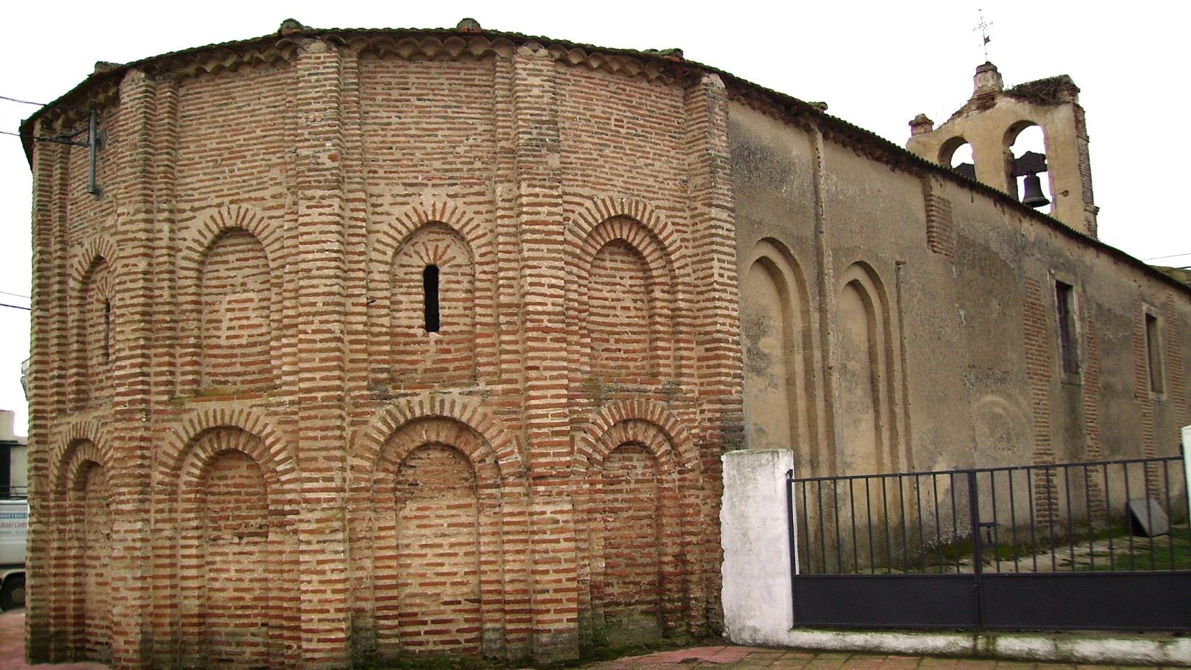 Iglesia de Pedrosillo de Alba