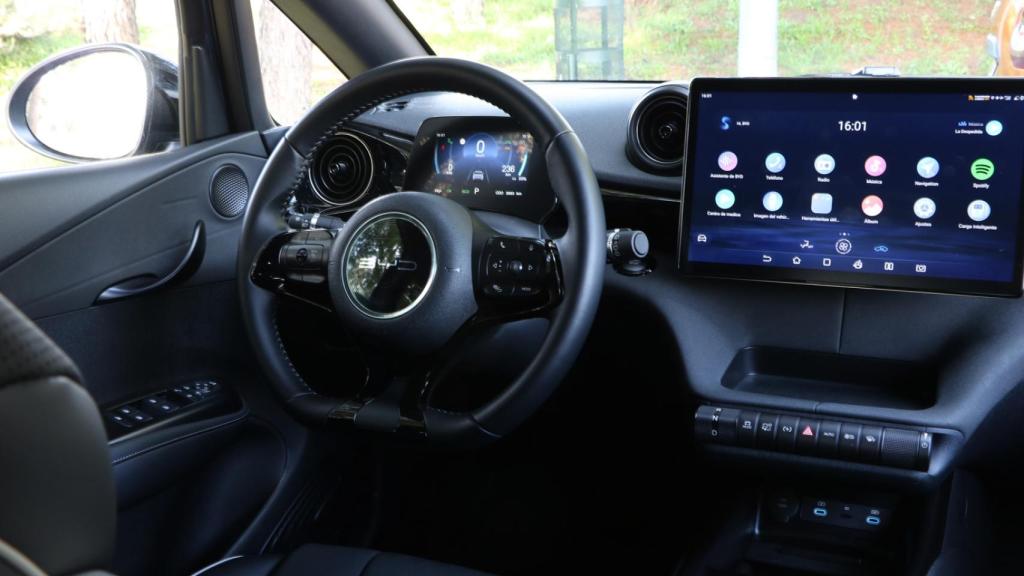 Interior del BYD Dolphin.