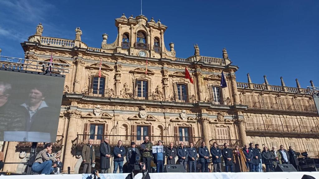 Concentración en Salamanca por un tren de futuro