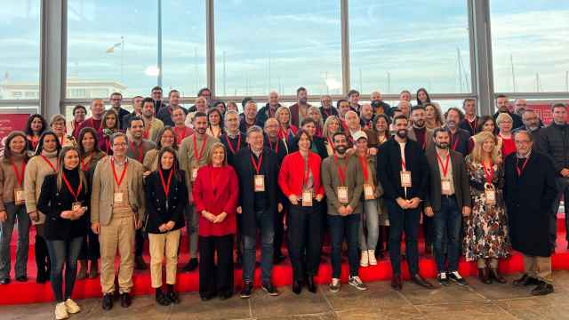 La delegación del PSPV-PSOE en la convención política en A Coruña. EE