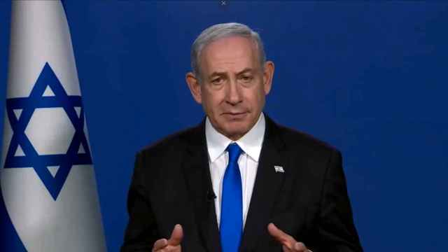Netanyahu en un vídeo exponiendo su rechazo al plan propuesto por Egipto, Qatar y Hamás.