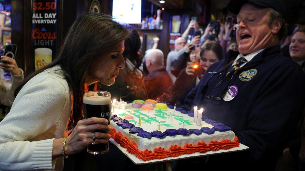 La candidata presidencial republicana, Nikki Haley, durante un acto de campaña antes de las primarias de New Hampshire.