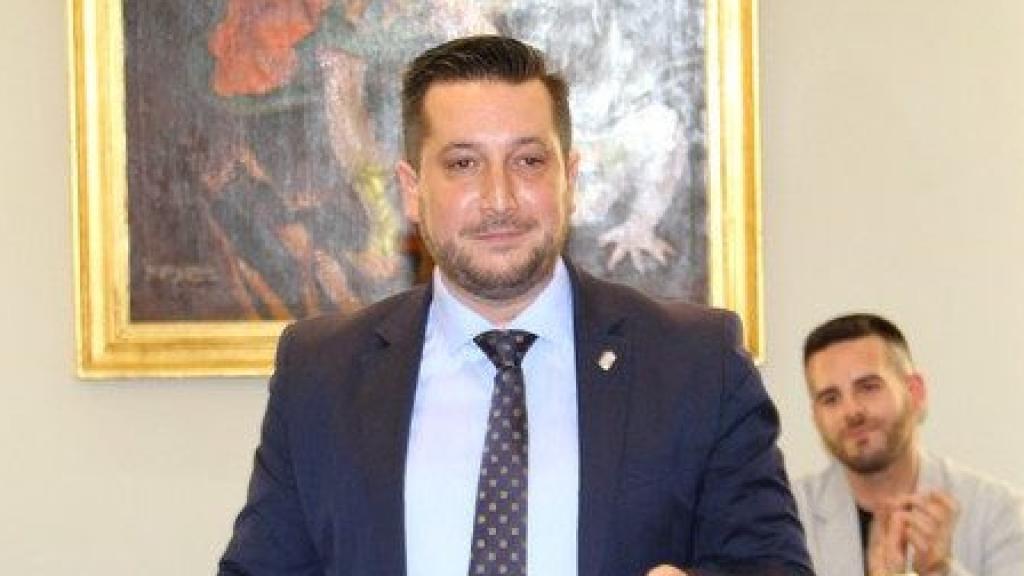 Moisés López, alcalde popular de Caudete (Albacete)