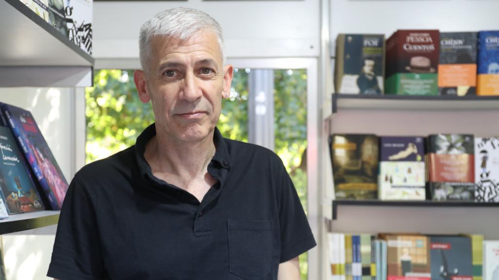 José Ovejero en la Feria del Libro de Madrid. Foto: Sergio Cadierno