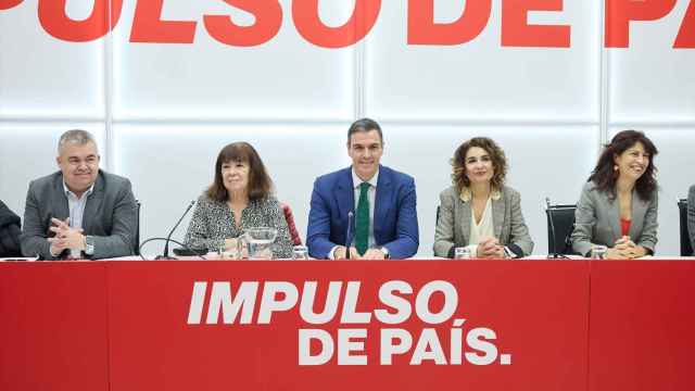 Pedro Sánchez y otros líderes del PSOE en la Comisión Ejecutiva Federal del PSOE.
